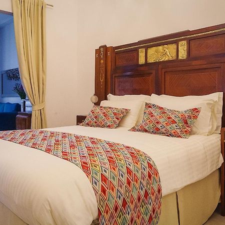 Waterfront Suites 卡利亚里 外观 照片