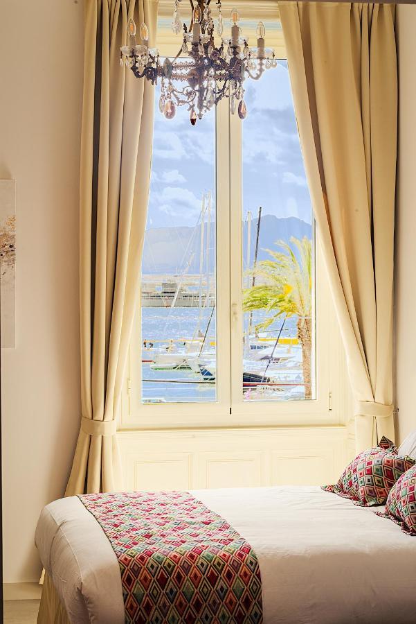 Waterfront Suites 卡利亚里 外观 照片